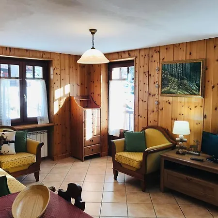 Saint-jacques Des Allemands Apartament *