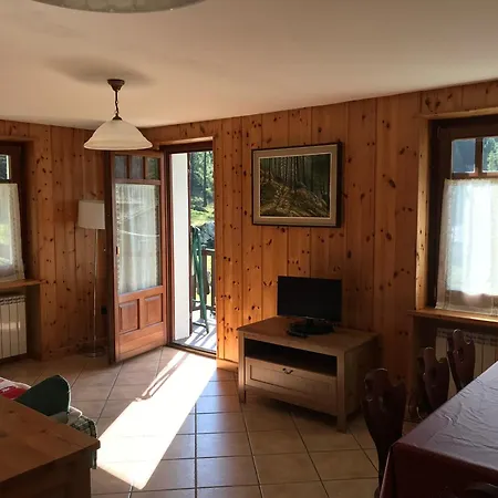 Saint-jacques Des Allemands Apartment Champoluc
